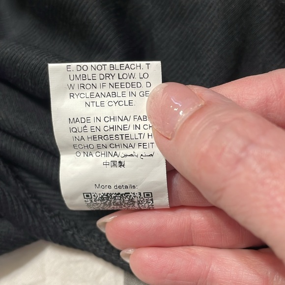 NWOT Shein Ribbed Black Bodysuit with Sheer Polka Dot Sleeves Size L - Picture 7 of 7